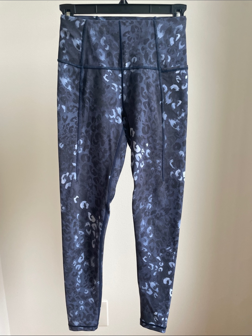 Sweaty Betty Super Soft leggings, size S